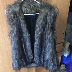 Fur vest